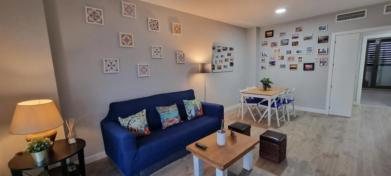 Excellent Location- Beach, Pool, Telework, 2 Bikes, Parking & Wifi Gratis At 